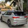 MITSUBISHI  OUTLANDER Année 2024 thumb 4