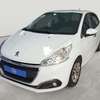 Peugeot 208 2018 à Vendre thumb 3