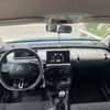 Voiture citadine orange avec toit panoramique thumb 7