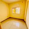 Appartement F3 à Vendre à DIAMNIADIO au sein de la Cité SDC thumb 13