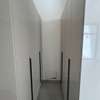 F4 d e225 m² à vendre sur la corniche thumb 9