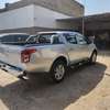Mitsubishi L200 thumb 2