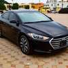 Hyundai Elantra thumb 2