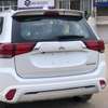 Mitsubishi Outlander 2022 thumb 3