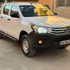 Toyota hilux thumb 1