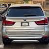 Bmw ix5 thumb 1