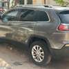 Jeep Cherokee thumb 5