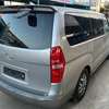 Hyundai Grand Starex 2017-2018 thumb 13