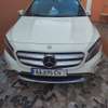 Mercedes GLA250 thumb 0