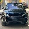 Range Rover évoque thumb 0