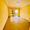 Appartement F3 à Vendre à DIAMNIADIO au sein de la Cité SDC thumb 4