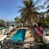 APPARTEMENT A LOUER  F3 MERMOZ PISCINE thumb 2