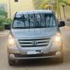 Hyundai Grand Starex 2017 thumb 1