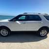 Ford Explorer XLT --7 places --4WD thumb 7