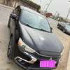 Mitsubishi outlanders thumb 0