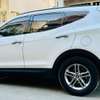 Hyundai Santa Fe SUV 5 portes blanc spacieux thumb 3