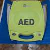 DÉFIBRILLATEUR AED AUTOMATIQUE thumb 0