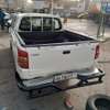 Mitsubishi l200 2018 thumb 2