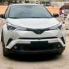 Toyota C-hr 2018 thumb 0