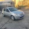 Dacia sanedero 2011 thumb 3
