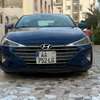 Hyundai Elantra thumb 2
