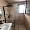 APPARTEMENT F3 A LOUER A FANN RESIDENCE thumb 11