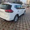 Nissan rogue thumb 2