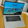 Apple MacBook Pro 15 pouces Argent Écran Large thumb 2