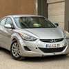 Hyundai elantra thumb 2