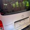 2017 TOYOTA HIACE 15 PLACES thumb 10