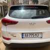 LOCATION HYUNDAI TUCSON thumb 6