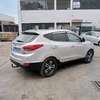 Hyundai x35 thumb 2