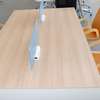 Des tables de bureau – Élégance, solidité et fonctionnalité thumb 8