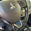 Mitsubishi Outlander thumb 5