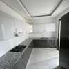 Appartement ( vide) à louer aux Almadies derrière là gondole thumb 1