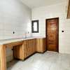Appartement f4 à louer aux almadies thumb 9