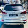 Hyundai santafe 2017 4x4 thumb 12