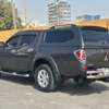 Mitsubishi l200 thumb 6