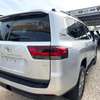 Toyota land cruiser VX thumb 14