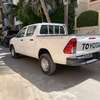 Toyota Hilux thumb 5