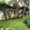 Ref_1584_PL - Villa sise Almadies à louer avec jardin thumb 1