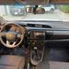 Toyota hilux thumb 6