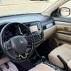 Mitsubishi Outlander 7 places 2016 thumb 4