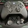 XBOX ELITE 2 manette Xbox thumb 1