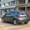 Peugeot 208 2016 thumb 4