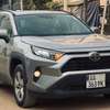toyota rav 4 2019 Ful option thumb 5