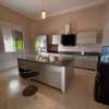 VILLA STANDING thumb 9