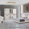 Ensemble chambre a coucher haut de gamme thumb 0