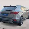 Hyundai Santa Fe 2017 – Intérieur cuir – Excellent état thumb 9