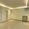 Appartements 4 chambres salon aux Almadies vers King Fahd thumb 6